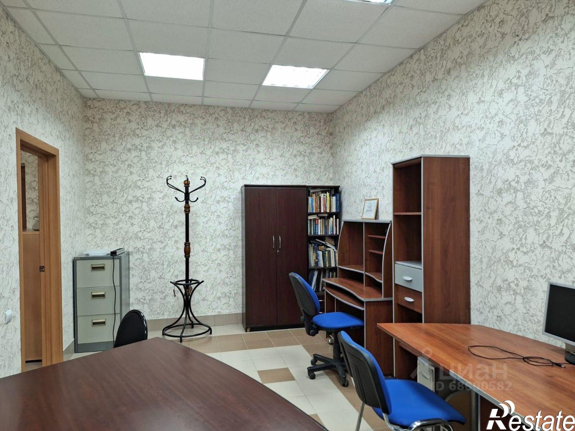 Купить офис, помещение под офис за 19 000 100 рублей на переулок Односторонки Гривки, 10