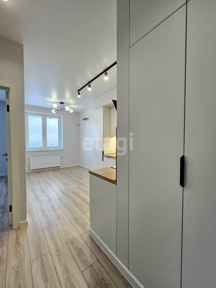 1-комн квартира Республики, 204/10