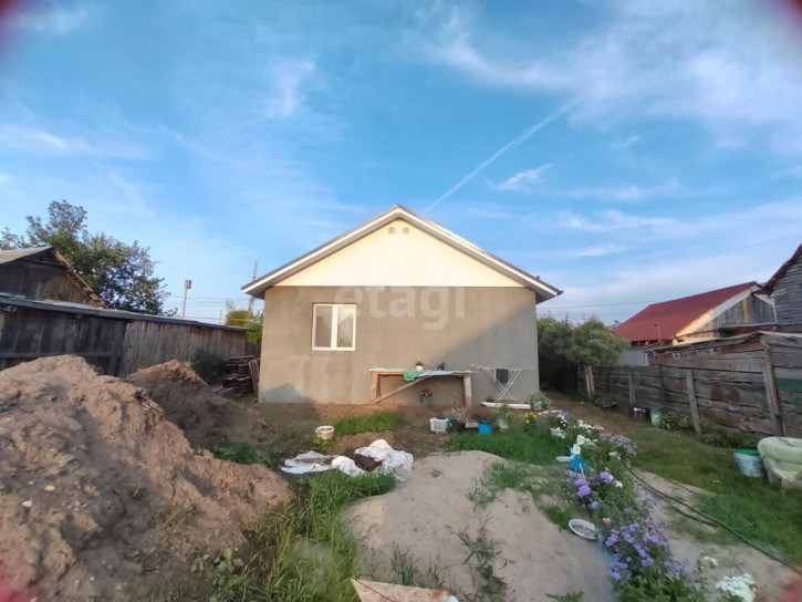 Коттедж/дом Жданова, 123б