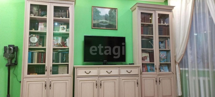 4-комн квартира Циолковского, 9