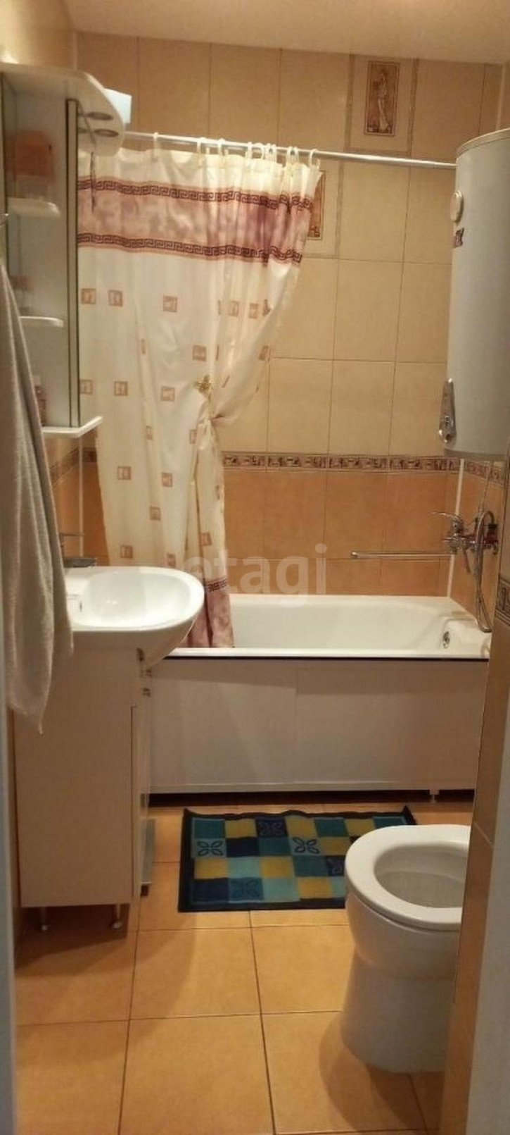 4-комн квартира Циолковского, 9