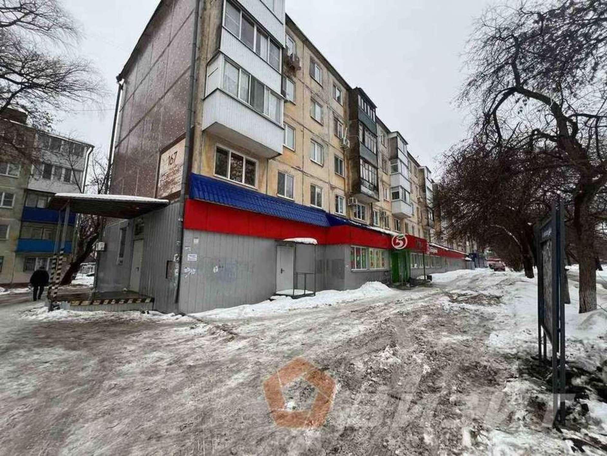 Купить торговое помещение за 80 000 000 рублей на Советской Армии улица, 167