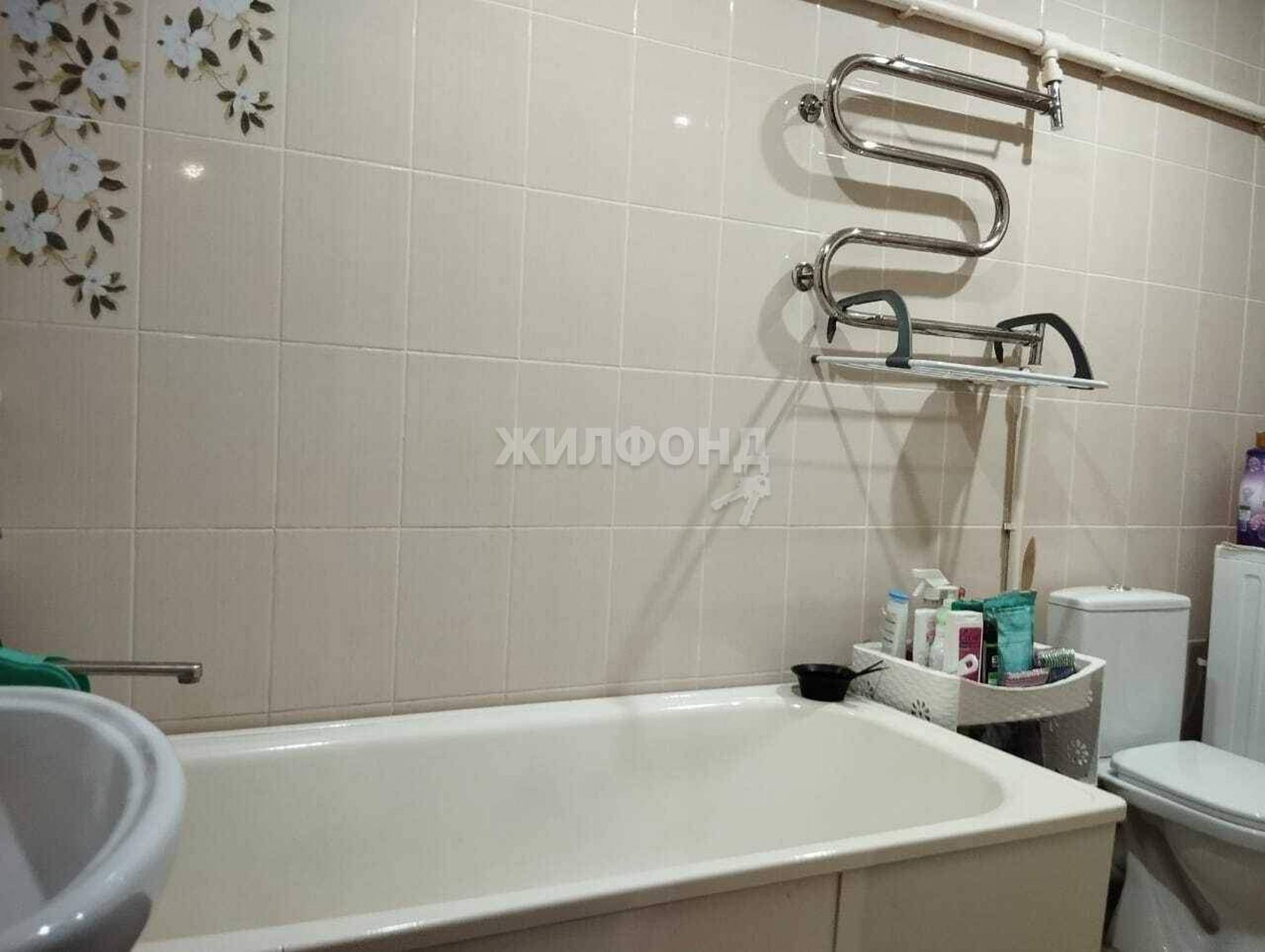 Купить дачу, дом, коттедж за 4 500 000 рублей на Станционная улица
