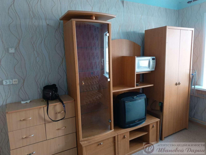 2-комн квартира Максима Горького улица, 77