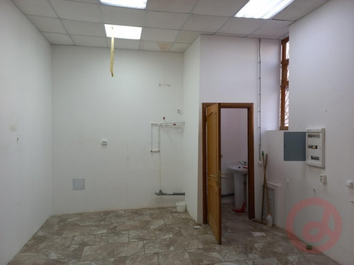 Торговое помещение Победы улица, 132