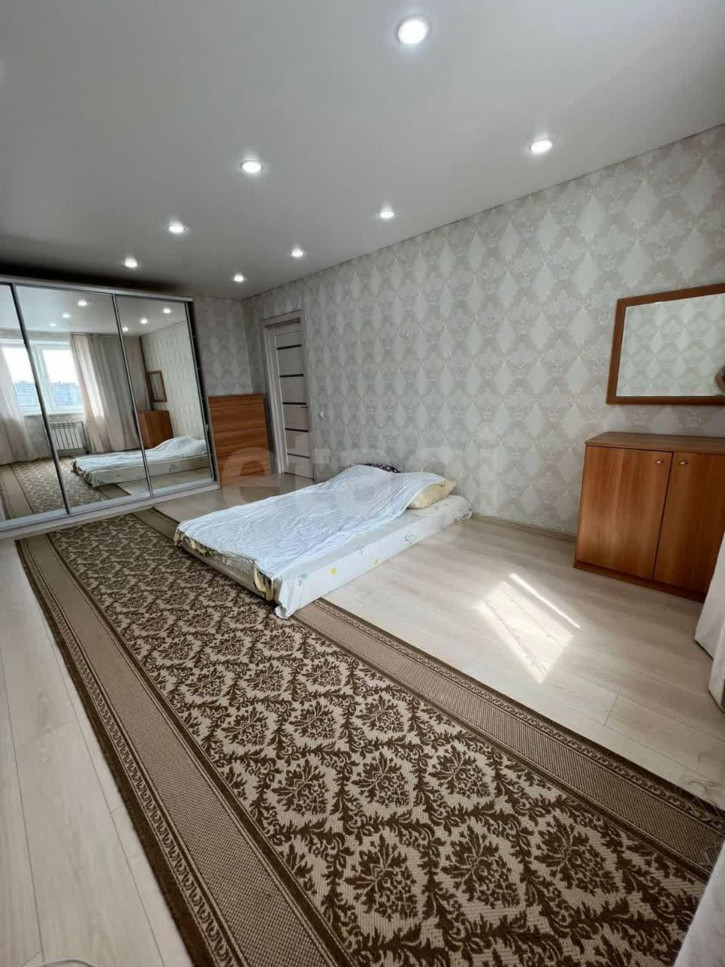 2-комн квартира улица Гагарина, 82а