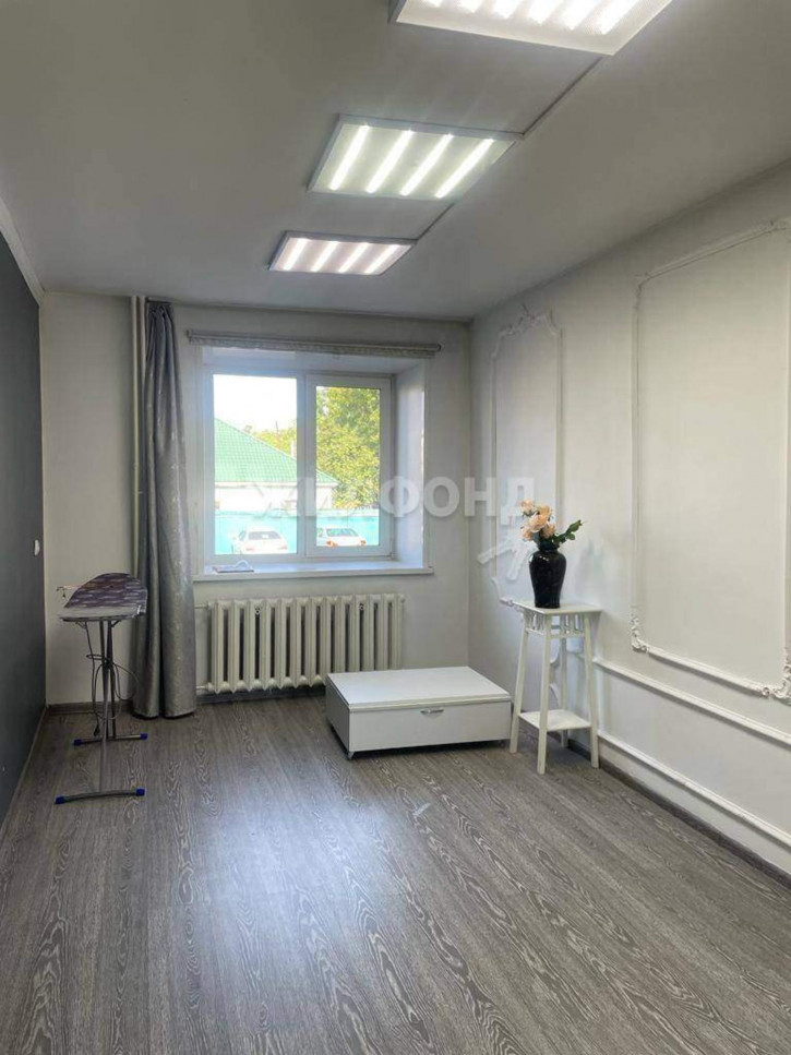 3-комн квартира Крылова улица, д.1а