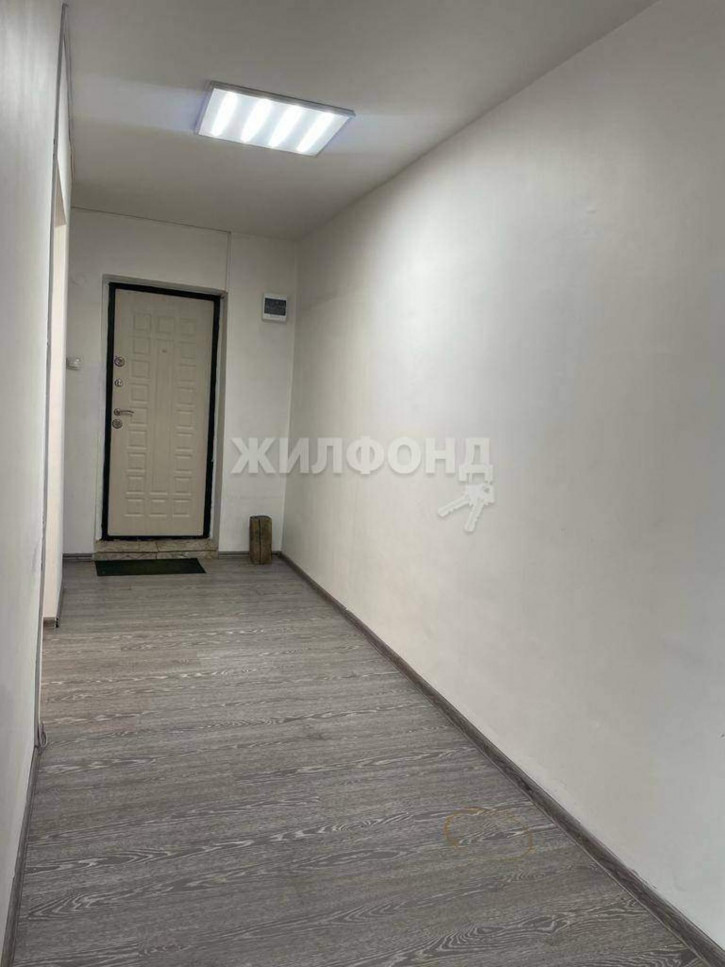 3-комн квартира Крылова улица, д.1а