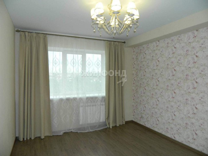 3-комн квартира Адриена Лежена улица, д.17