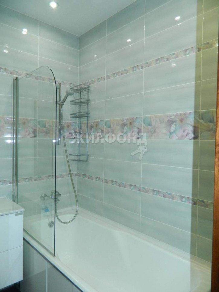 3-комн квартира Адриена Лежена улица, д.17