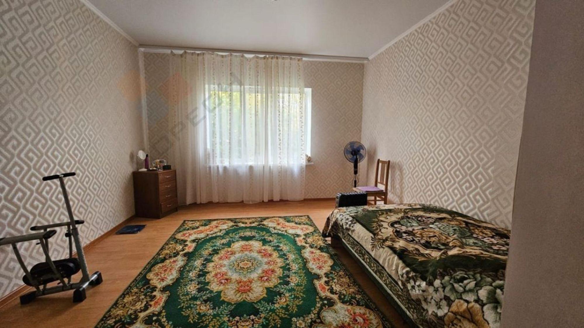 Купить дачу, дом, коттедж за 19 000 000 рублей на Автолюбителей ул, 18