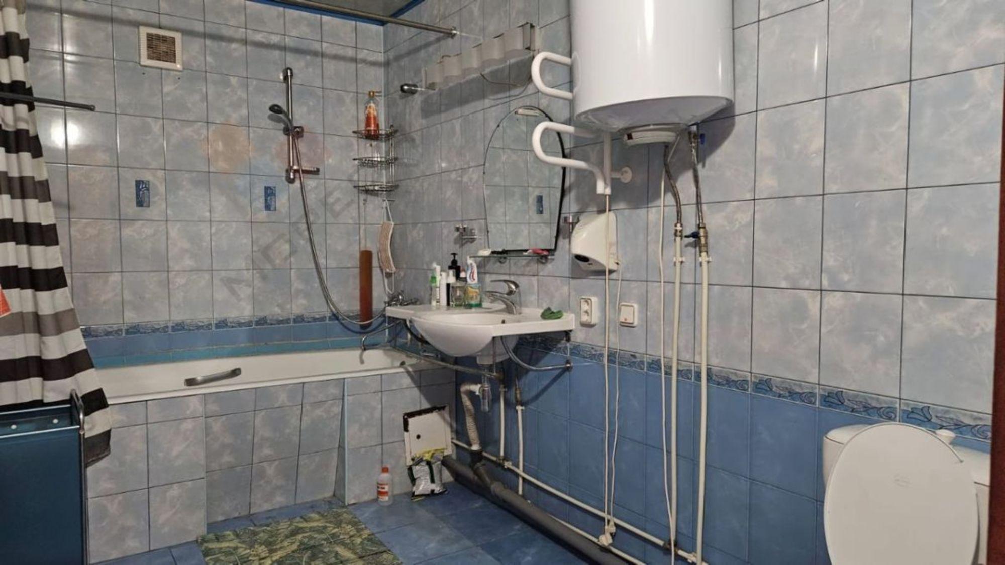 Купить дачу, дом, коттедж за 19 000 000 рублей на Автолюбителей ул, 18