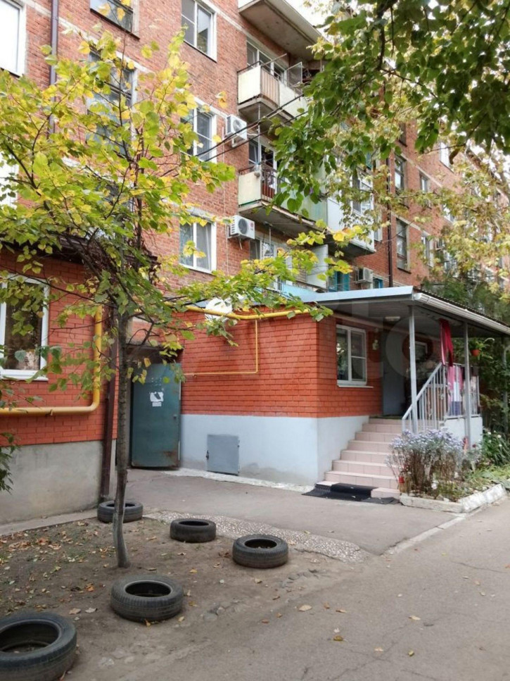 3-комн квартира Седина ул, 43