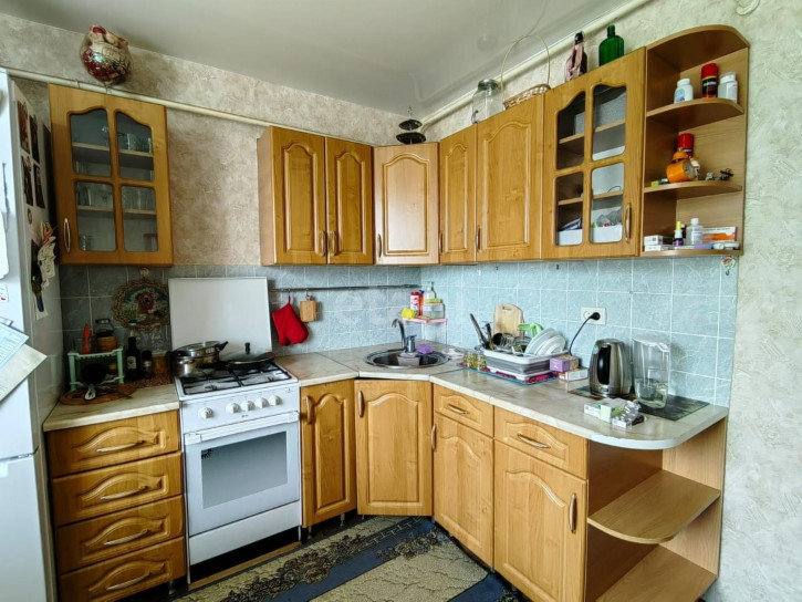 2-комн квартира Южная, 12