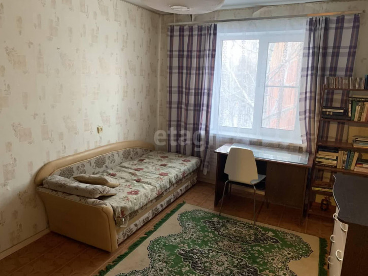 3-комн квартира Профсоюзная, 46