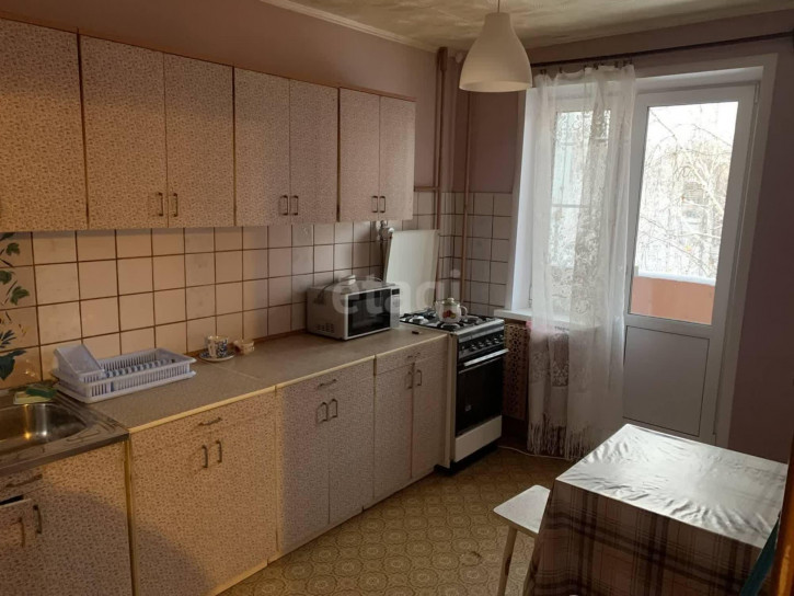 3-комн квартира Профсоюзная, 46