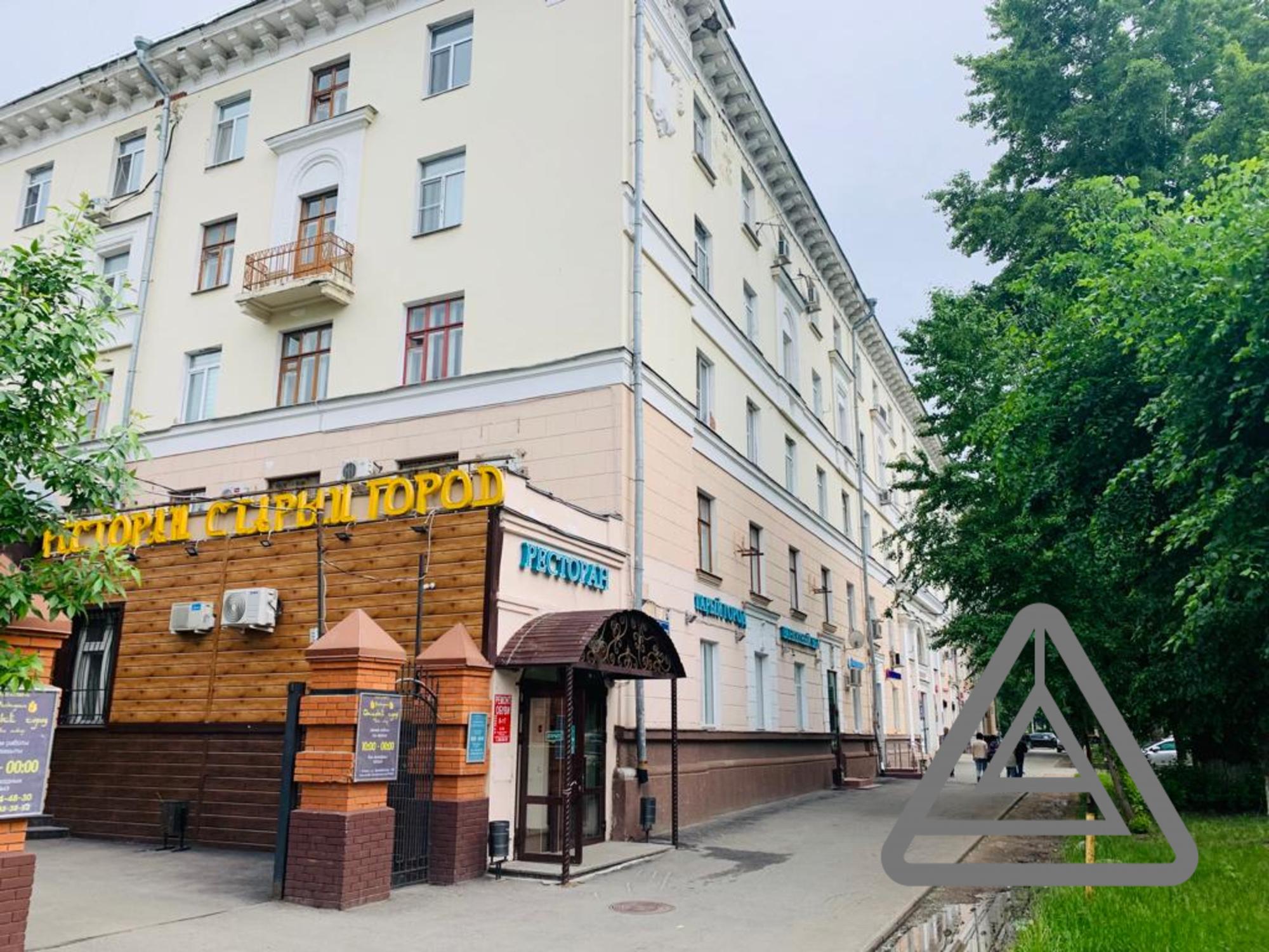 Купить офис, помещение под офис за 4 200 000 рублей на Декабристов, 156