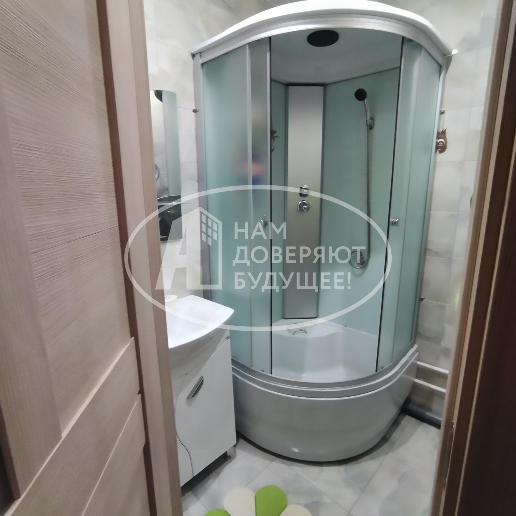 Купить квартиру за 3 700 000 рублей на улица Уральских Танкистов, 10