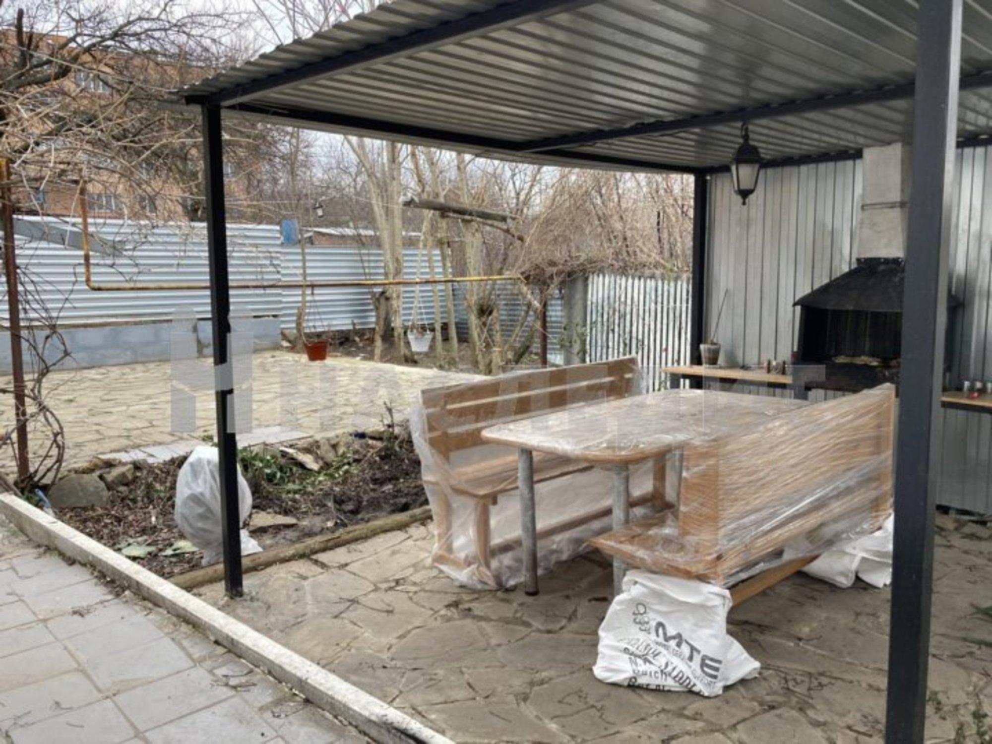 Купить дачу, дом, коттедж за 7 600 000 рублей на Александровская ул