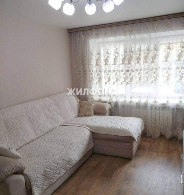 2-комн квартира Авиастроителей улица, д.1/1