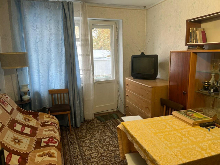2-комн квартира улица Горького, 56