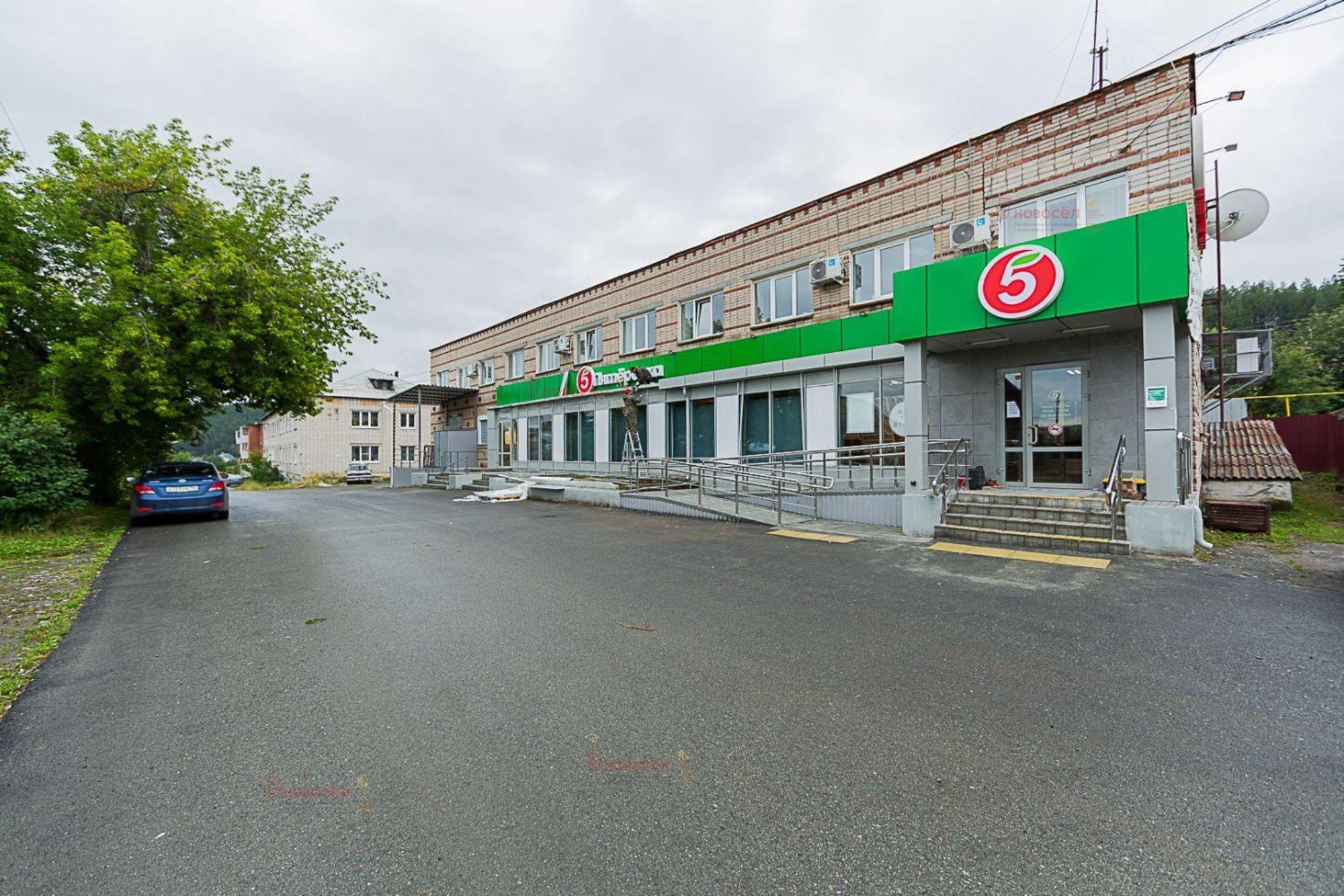 Сдать торговое помещение за 17 000 рублей на Леонтьева 26