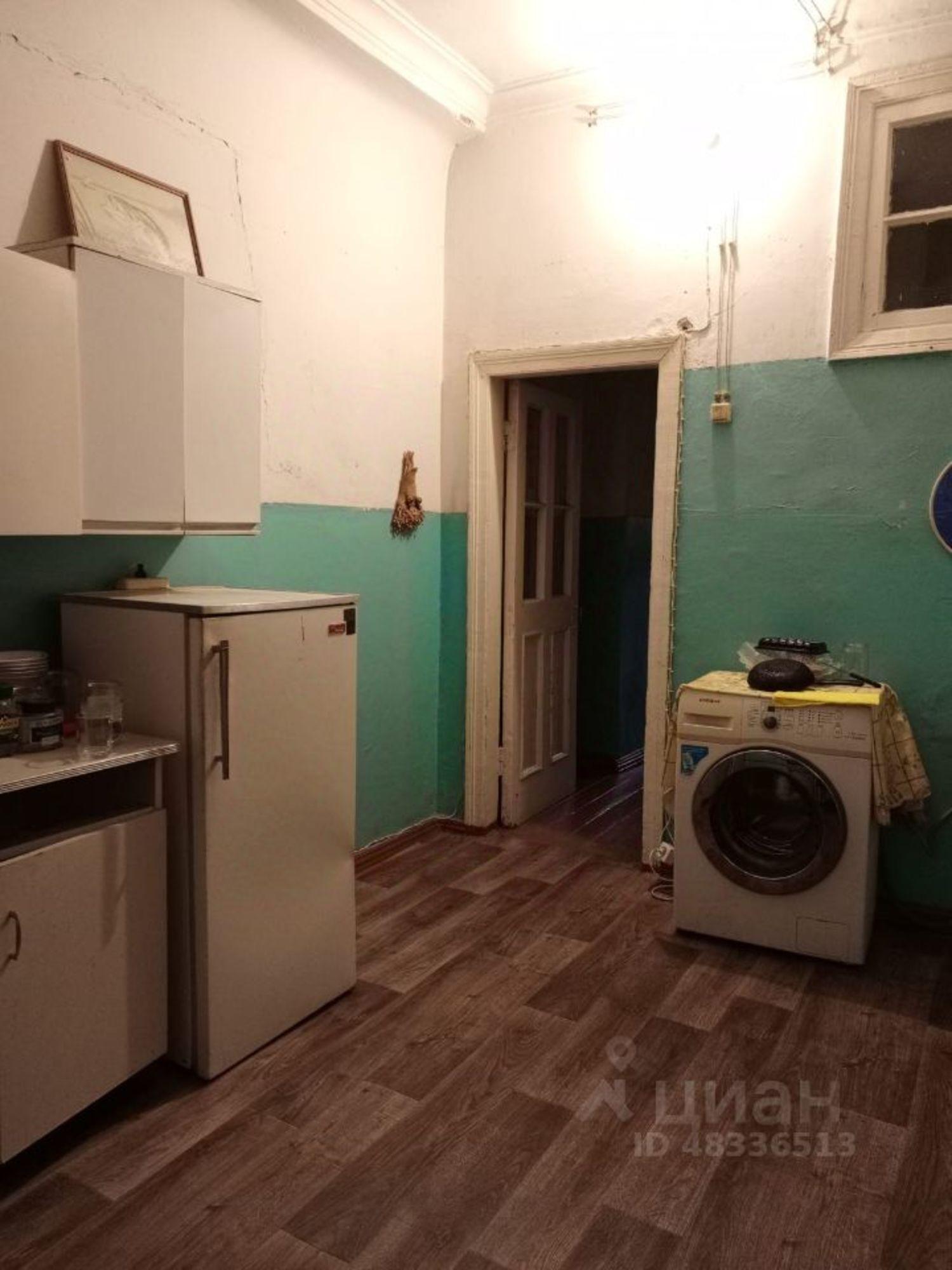 Купить комнату за 2 280 000 рублей на улица Калинина, 13