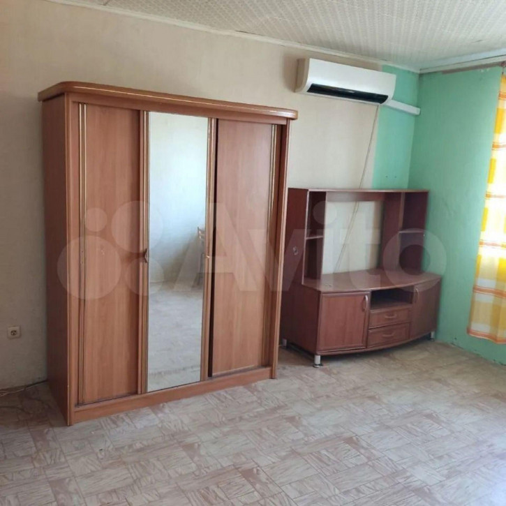1-комн квартира Благодарова ул, 11