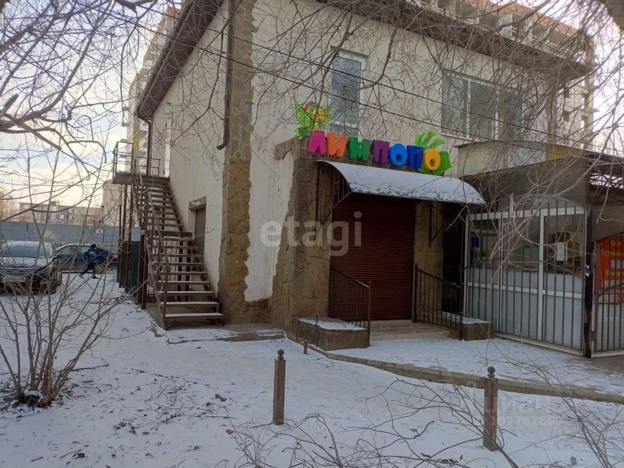 Сдать офис, помещение под офис за 34 537 рублей на улица Адмирала Нахимова, 141В