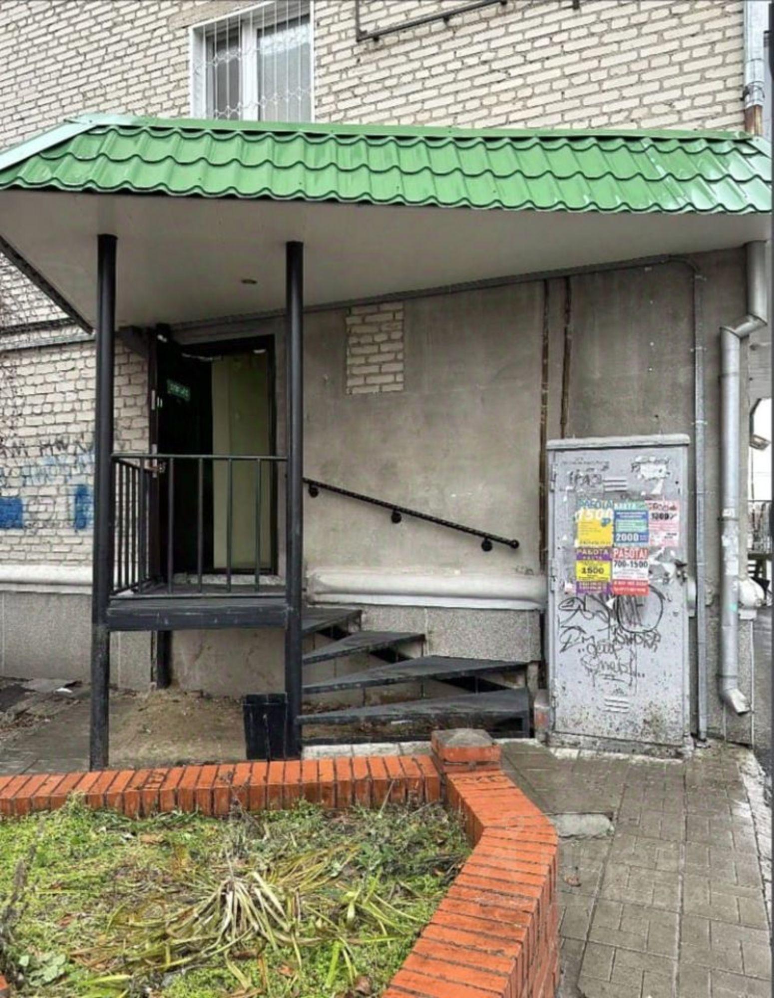 Купить торговое помещение за 10 000 100 рублей на Февральская улица, 56