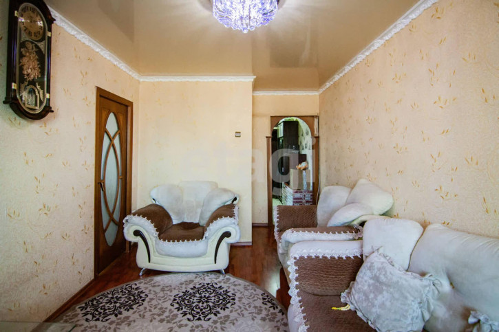 3-комн квартира Машиностроителей, 11