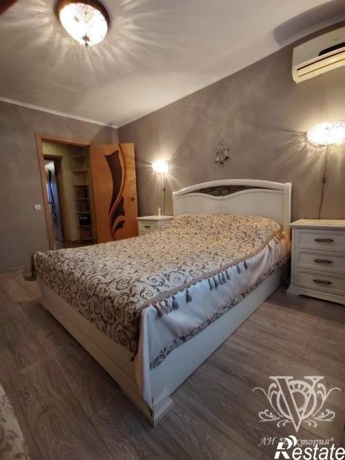 Продажа 3-комн квартиры муниципальный округ Ухта,Космонавтов проспект,7