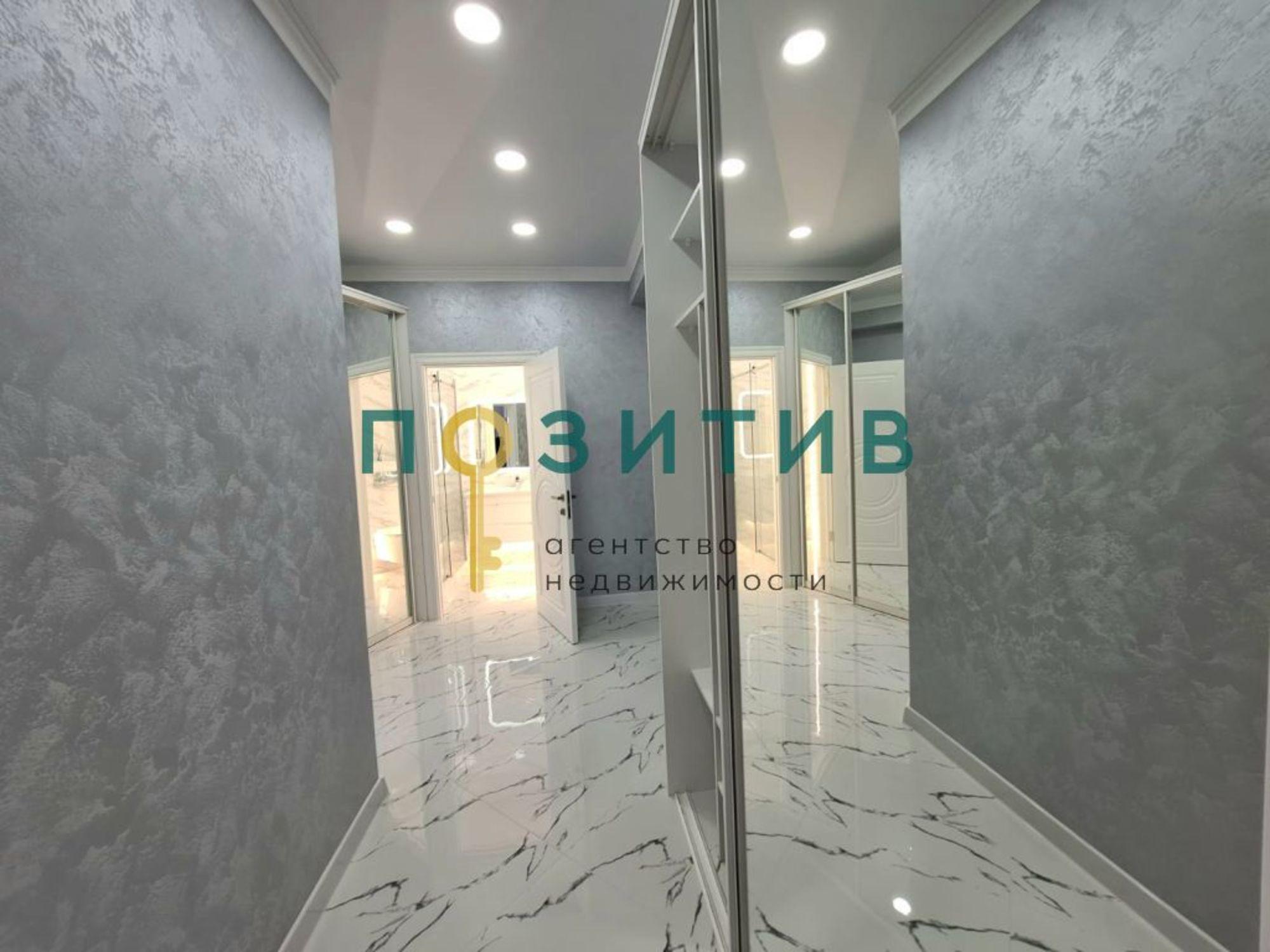 Купить квартиру за 12 200 000 рублей на Адмиральского ул, 1а