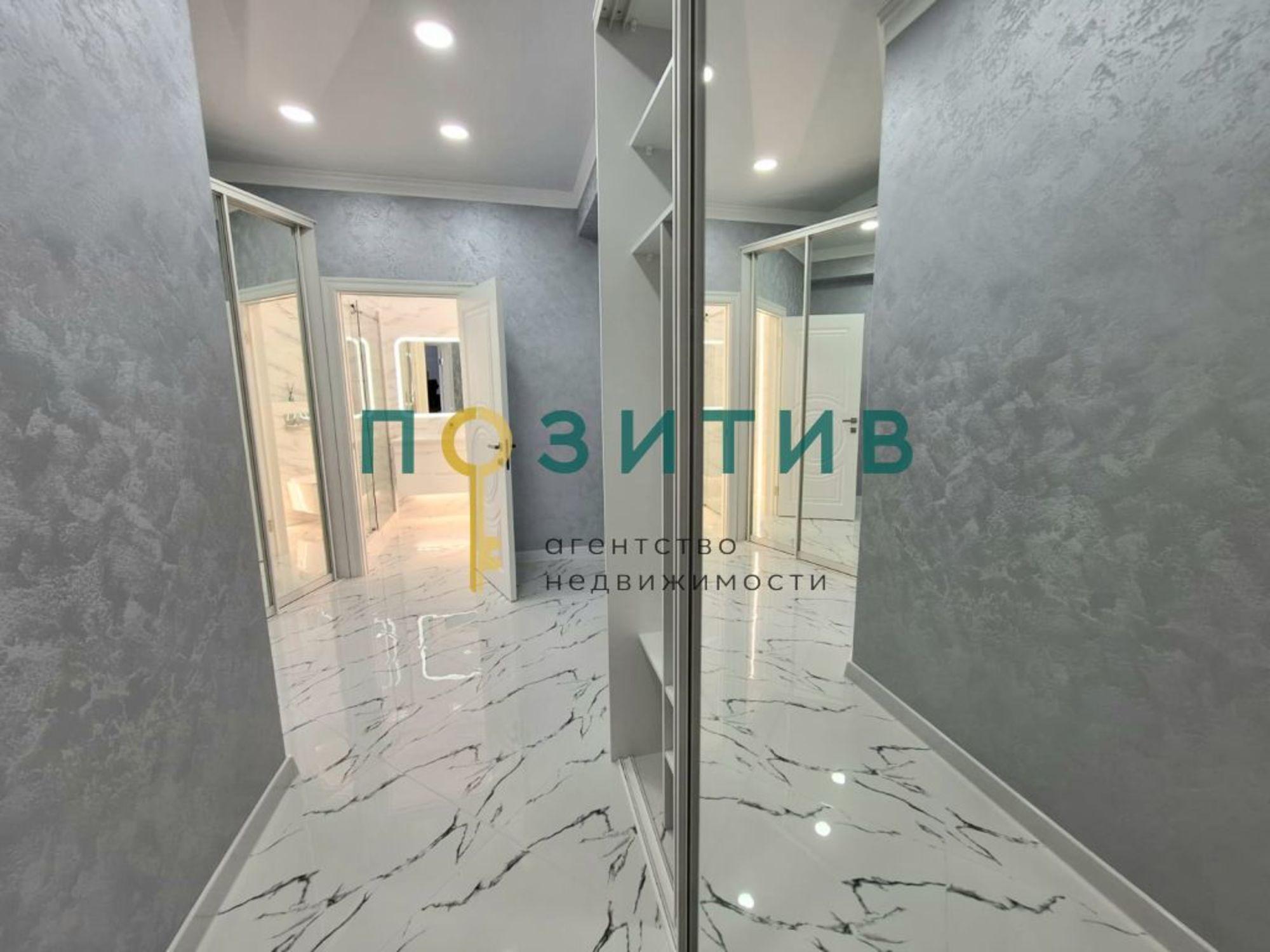 Купить квартиру за 12 200 000 рублей на Адмиральского ул, 1а