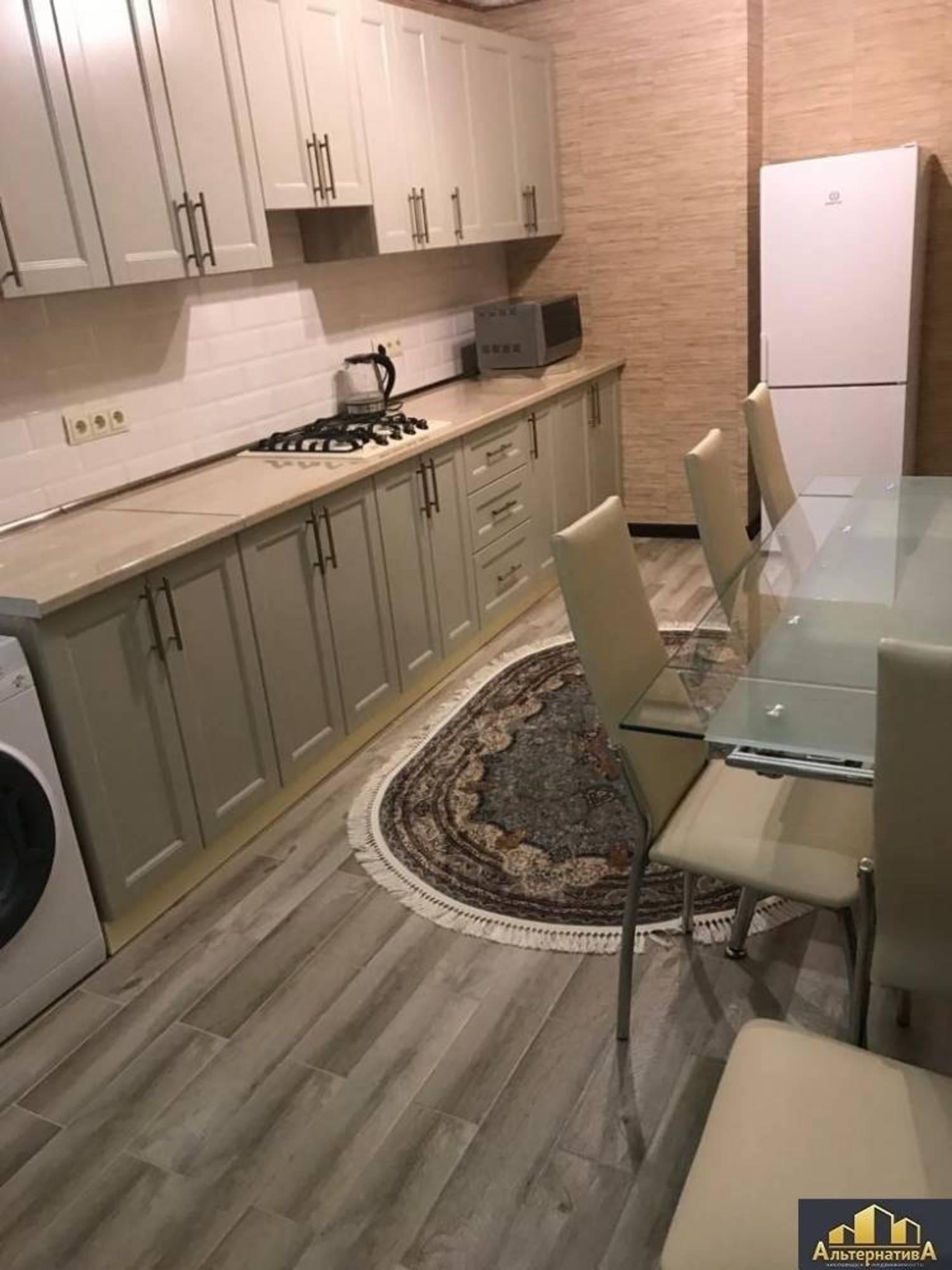 Купить квартиру за 17 500 000 рублей на Революции ул.