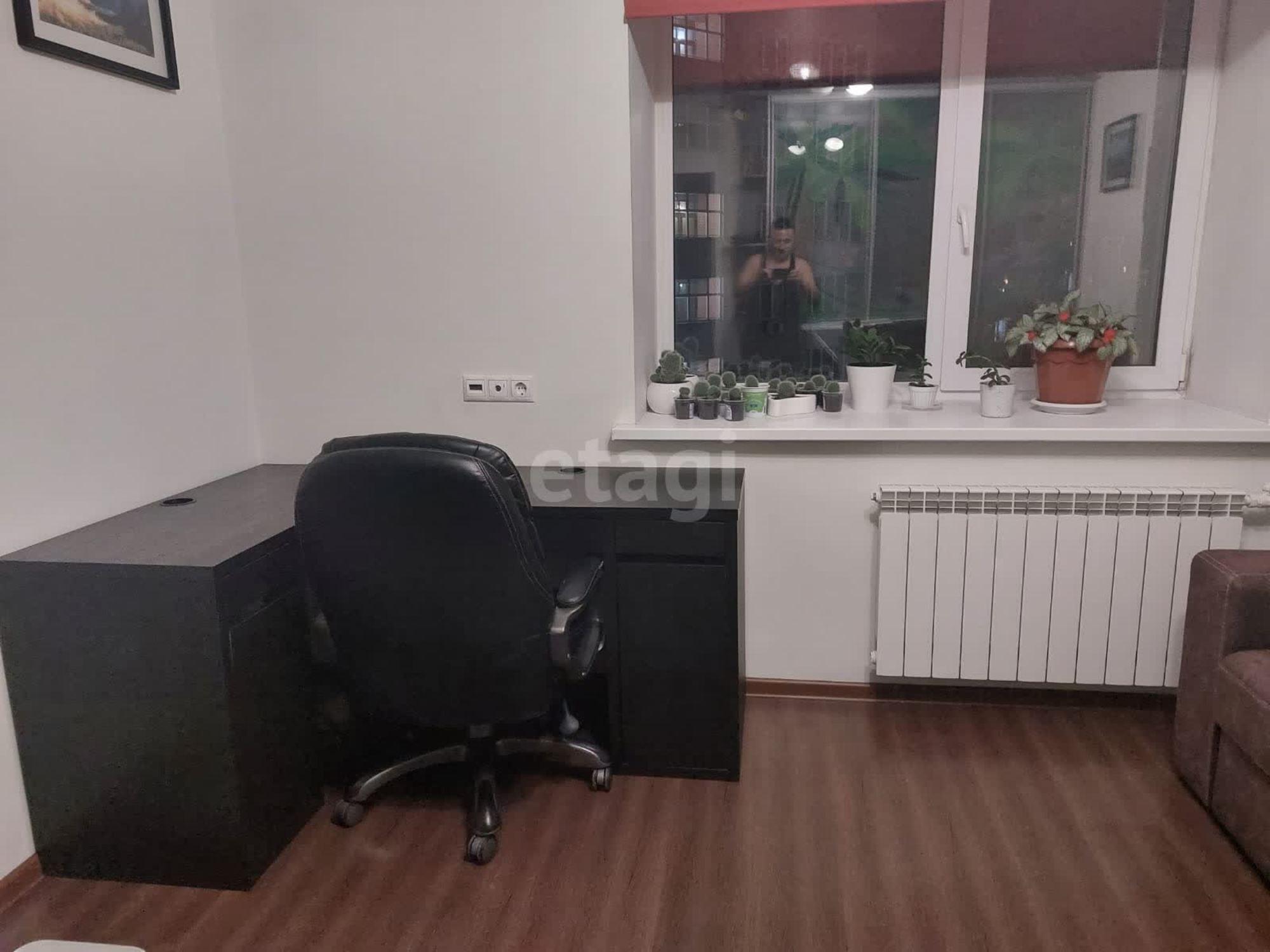 Купить квартиру за 14 300 000 рублей на Малыгина, 4