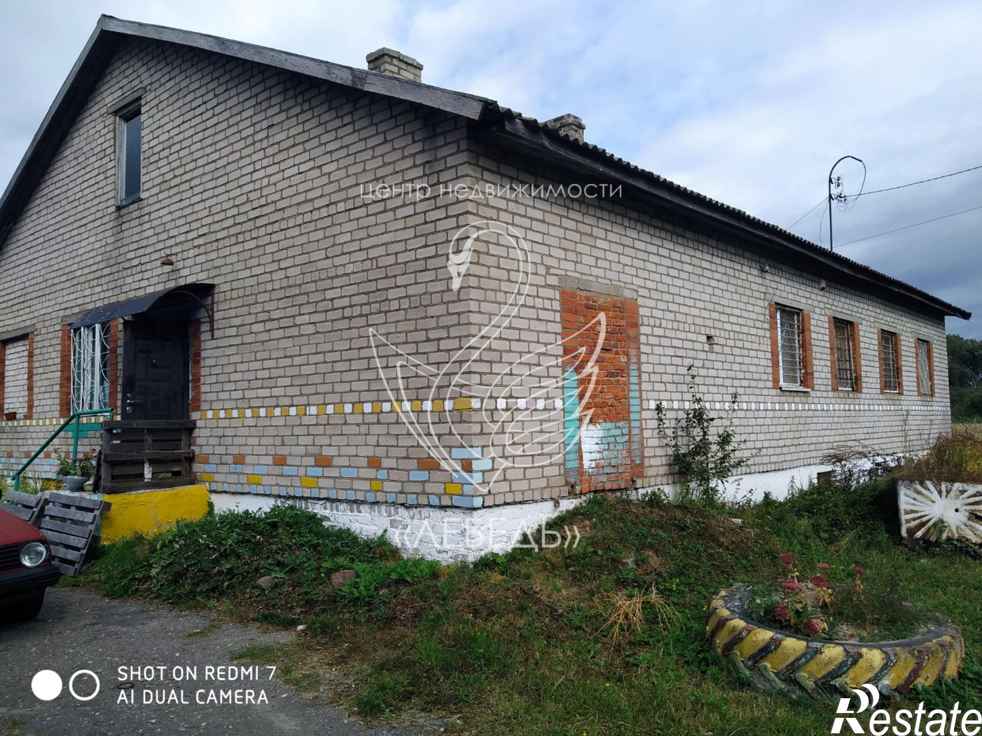 Купить торговое помещение за 2 500 000 рублей на посёлок Острогожское,Школьная улица,3