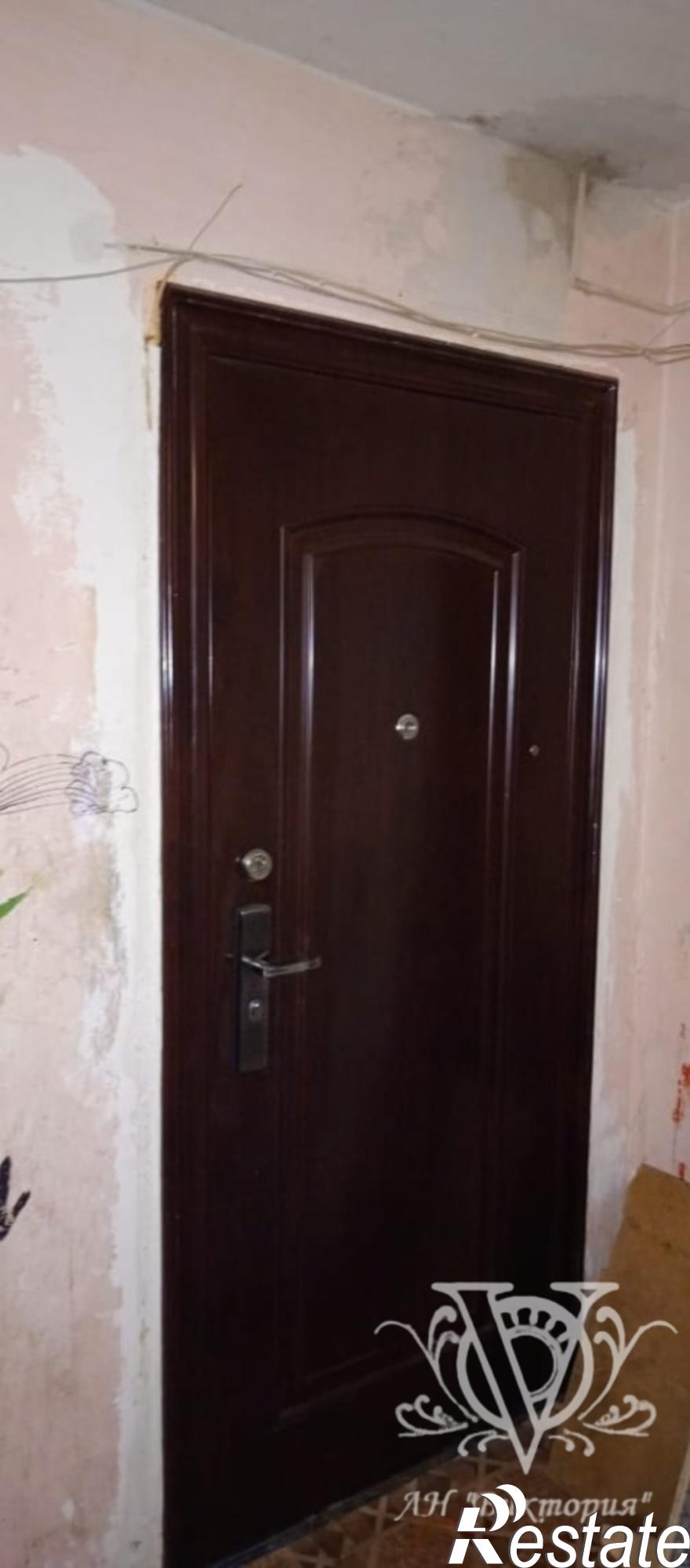 Купить комнату за 320 000 рублей на муниципальный округ Ухта,Сенюкова улица,47