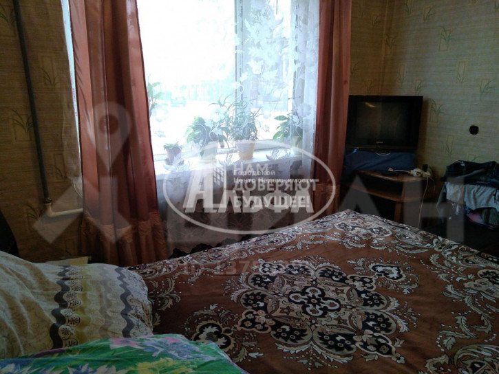 4-комн квартира улица Ленина, 81