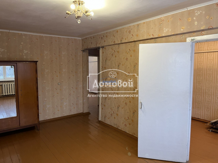 3-комн квартира Совхоз Чкаловский ,Строительная ул. , 1