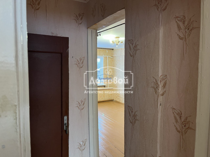 3-комн квартира Совхоз Чкаловский ,Строительная ул. , 1