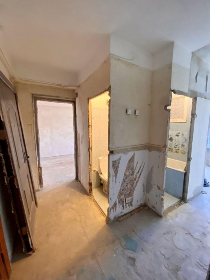 2-комн квартира Свободы пр-кт, 38