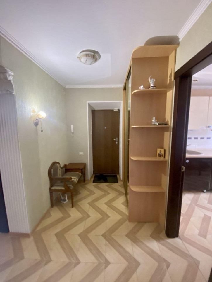 3-комн квартира Транзитная ул, 1а