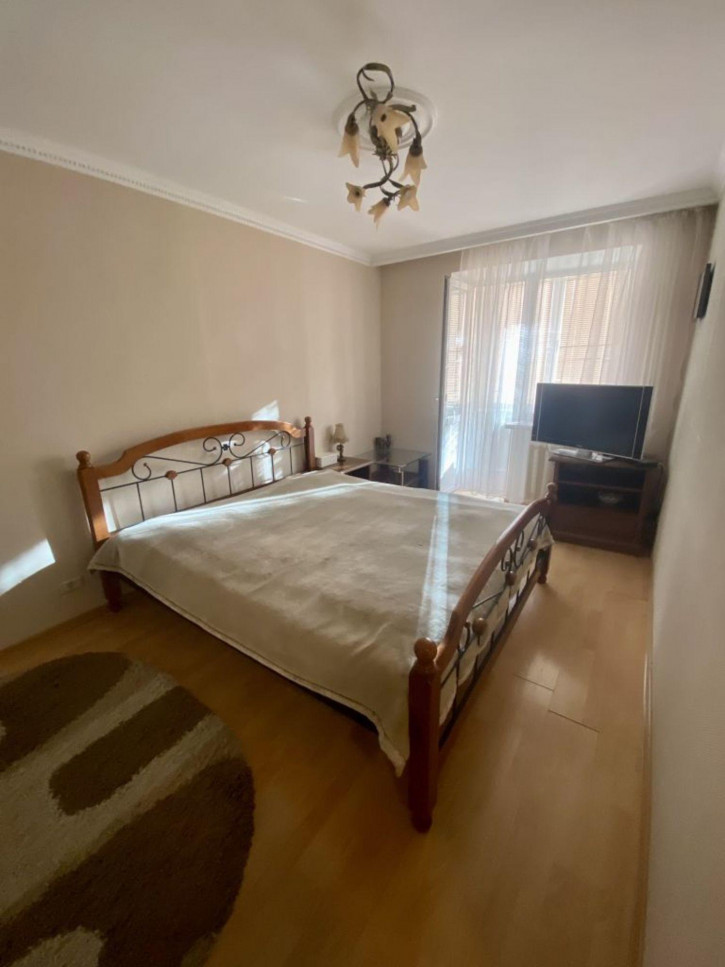 3-комн квартира Транзитная ул, 1а