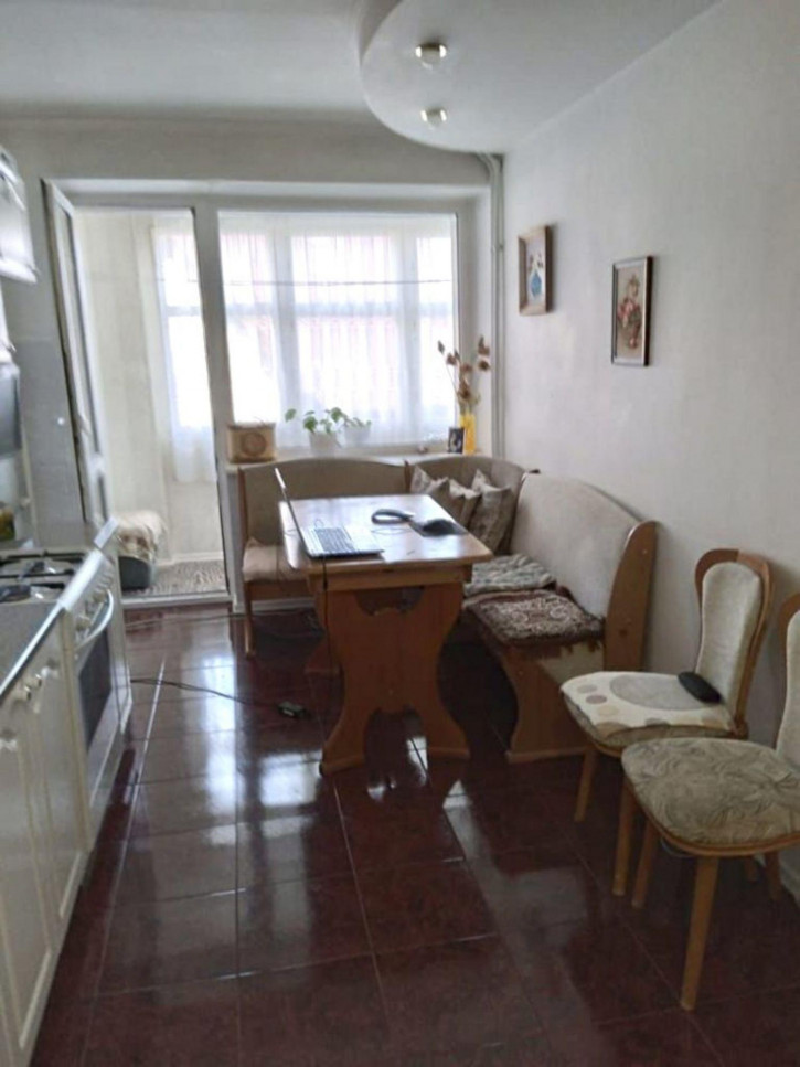 3-комн квартира Ермолова ул, 6к2