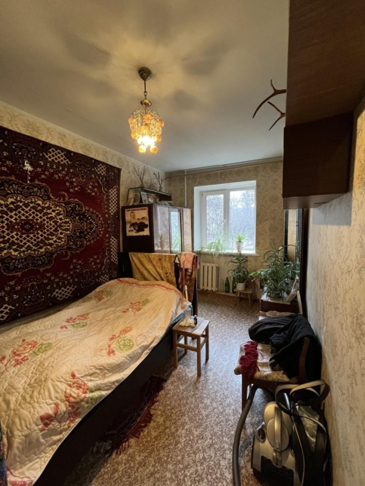 2-комн квартира Долина Роз ул, 8
