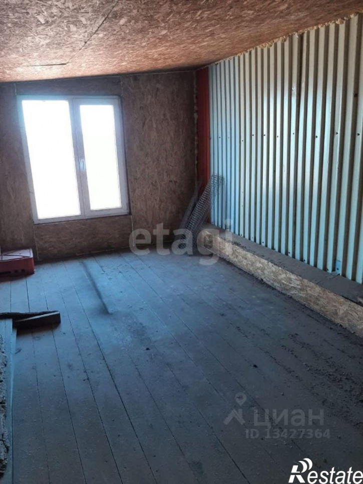 Склад Центральная улица, поселок Учхоз