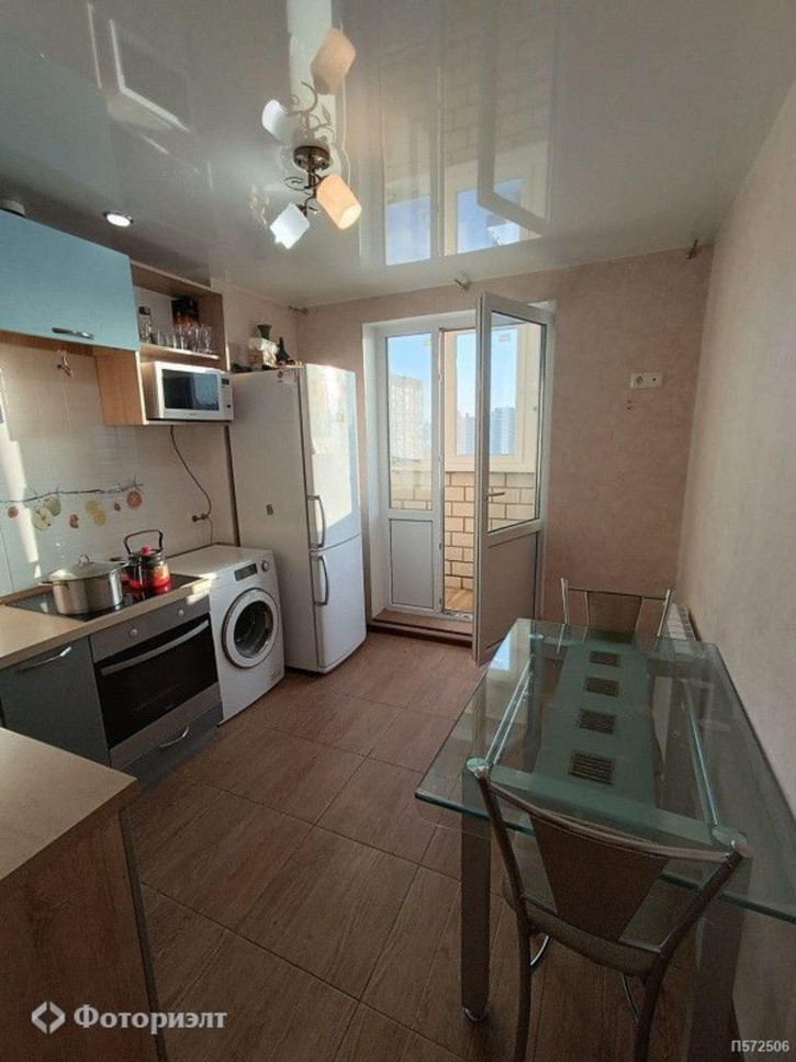 1-комн квартира Тархова ул, 37