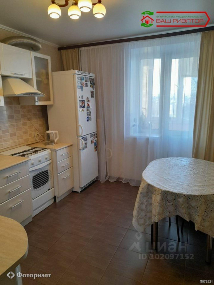 2-комн квартира Усть-Курдюмская ул, 3