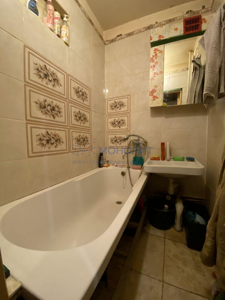 3-комн квартира Снежная ул, 25к4